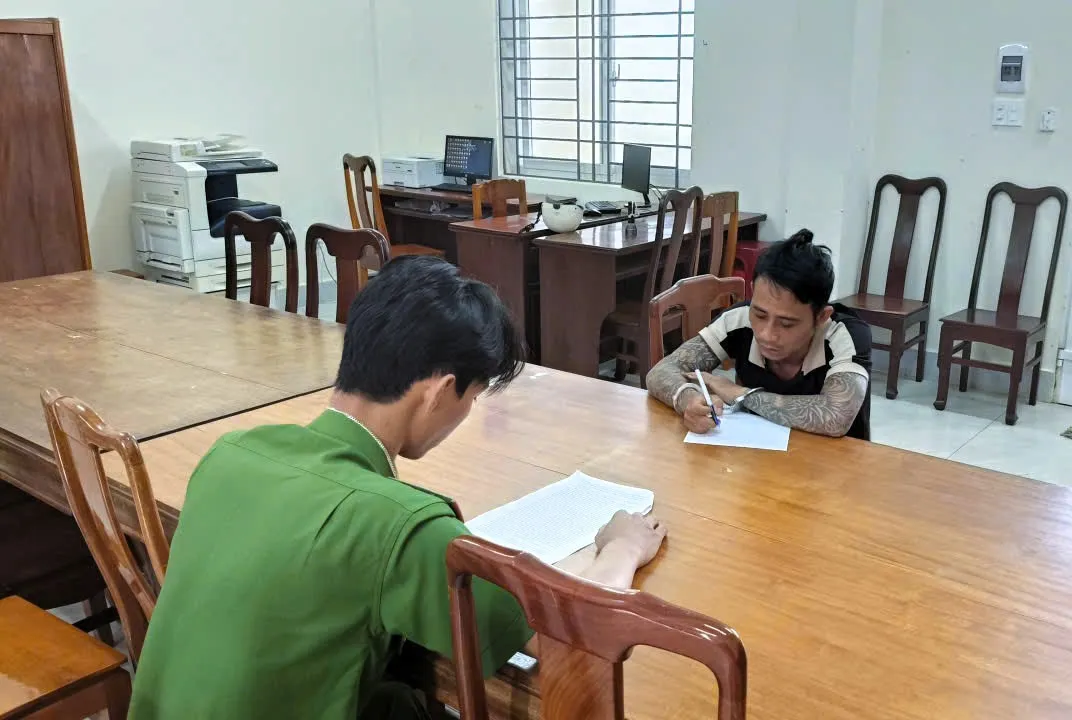 Bắt hai đối tượng trộm xe máy tại xã Bù Đăng, tỉnh Đồng Nai- Ảnh 2.